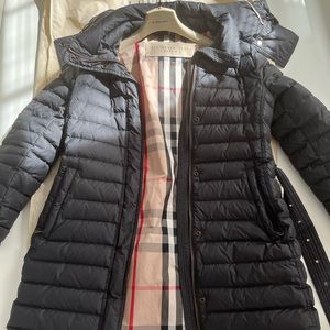 Burberry medium coat